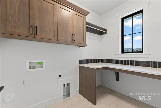 $949,900 | 5667 West Haughburn Drive, Eagle, ID 83616