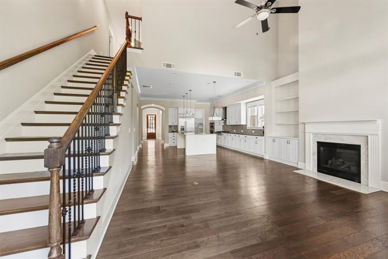 6454 Meridian Way Atlanta, GA 30328 - Photo 18 of 63