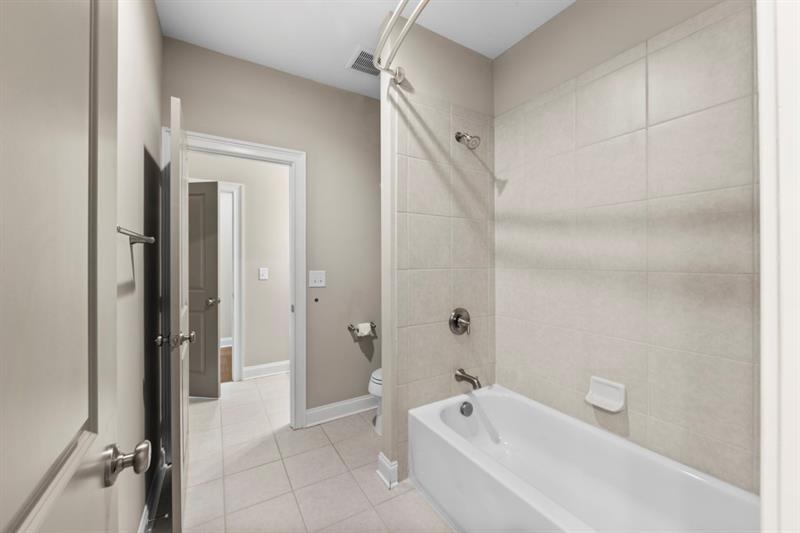 6454 Meridian Way Atlanta, GA 30328 - Photo 34 of 63