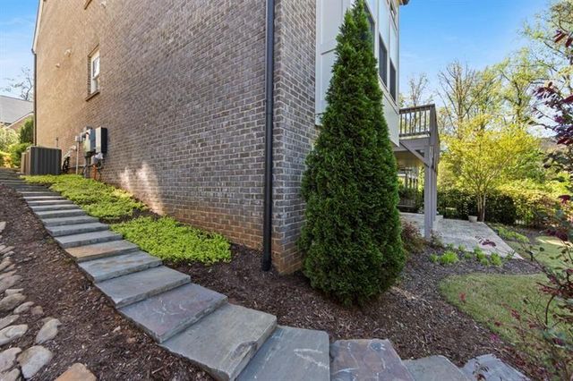 $1,584,999 | 6454 Meridian Way, Atlanta, GA 30328
