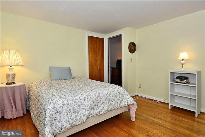 2802 Byron Street Silver Spring, MD 20902 - Photo 19 of 26 Bedroom