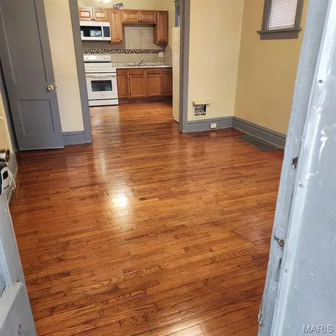 $330,000 | 4755-57 Alaska Avenue, St. Louis, MO 63111