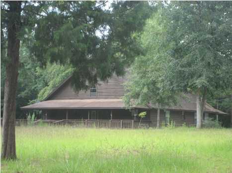 876 George Montgomery Road DeFuniak Springs, FL 32435 - Photo 1 of 19 Primary Photo