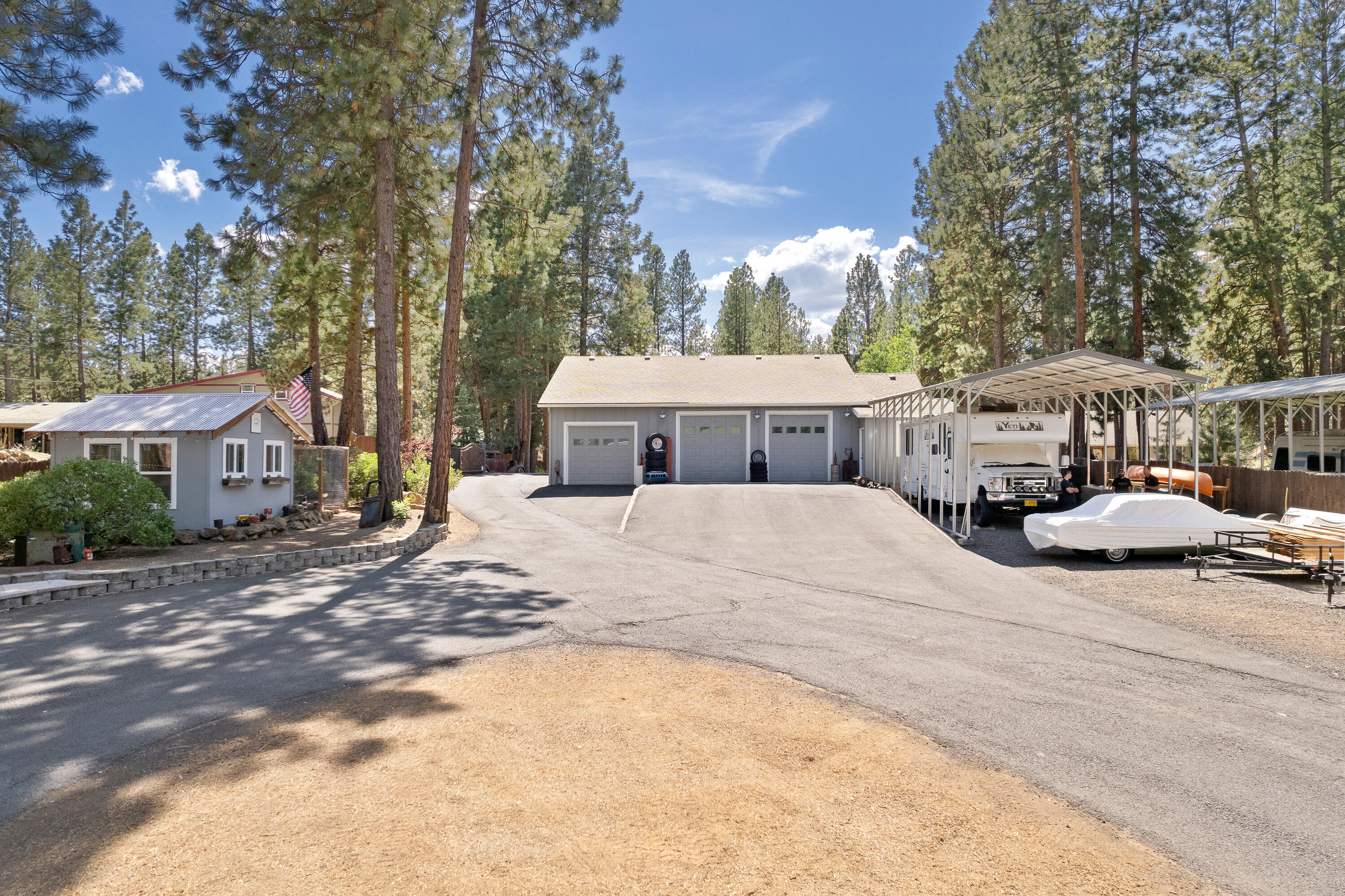 60060 Turquoise Road Bend, OR 97702 - Photo 5 of 58 View of the Shop from the house
