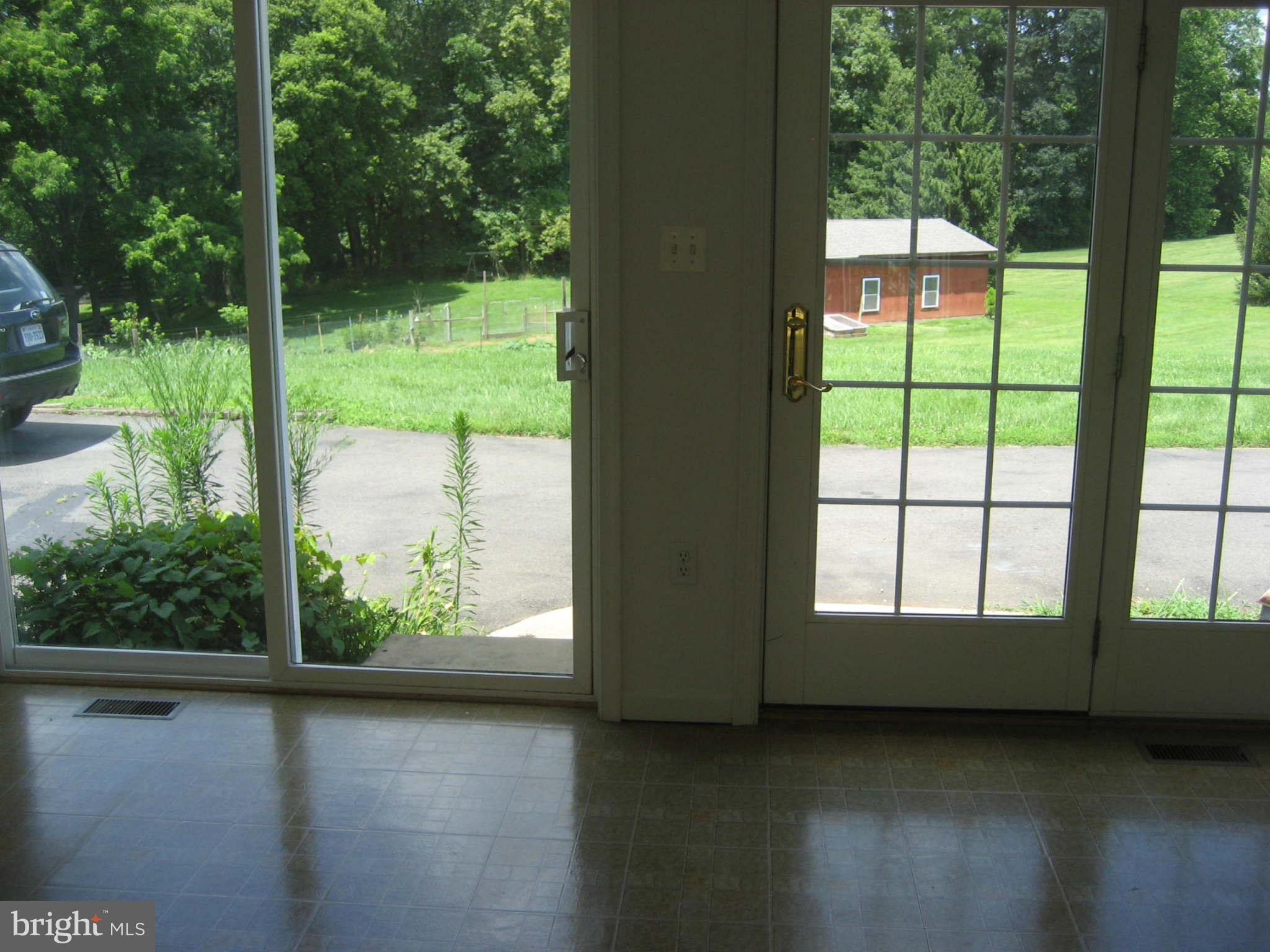 7322 Dudie Road Marshall, VA 20115 - Photo 12 of 30 Interior (General)