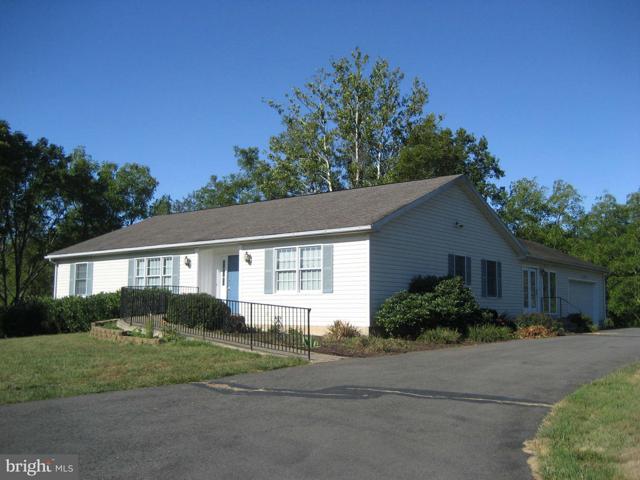 7322 Dudie Road Marshall, VA 20115 - Photo 15 of 30 Exterior (Front)