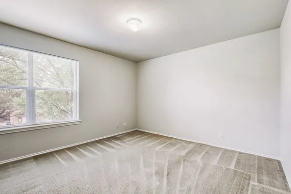 $430,000 | 2121 Desco Drive, Austin, TX 78748