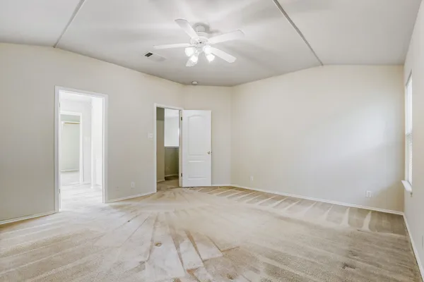 $430,000 | 2121 Desco Drive, Austin, TX 78748