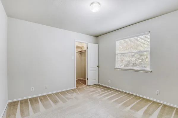 $430,000 | 2121 Desco Drive, Austin, TX 78748