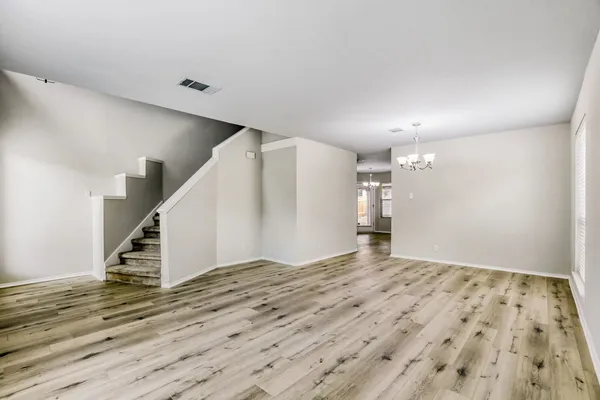 $430,000 | 2121 Desco Drive, Austin, TX 78748