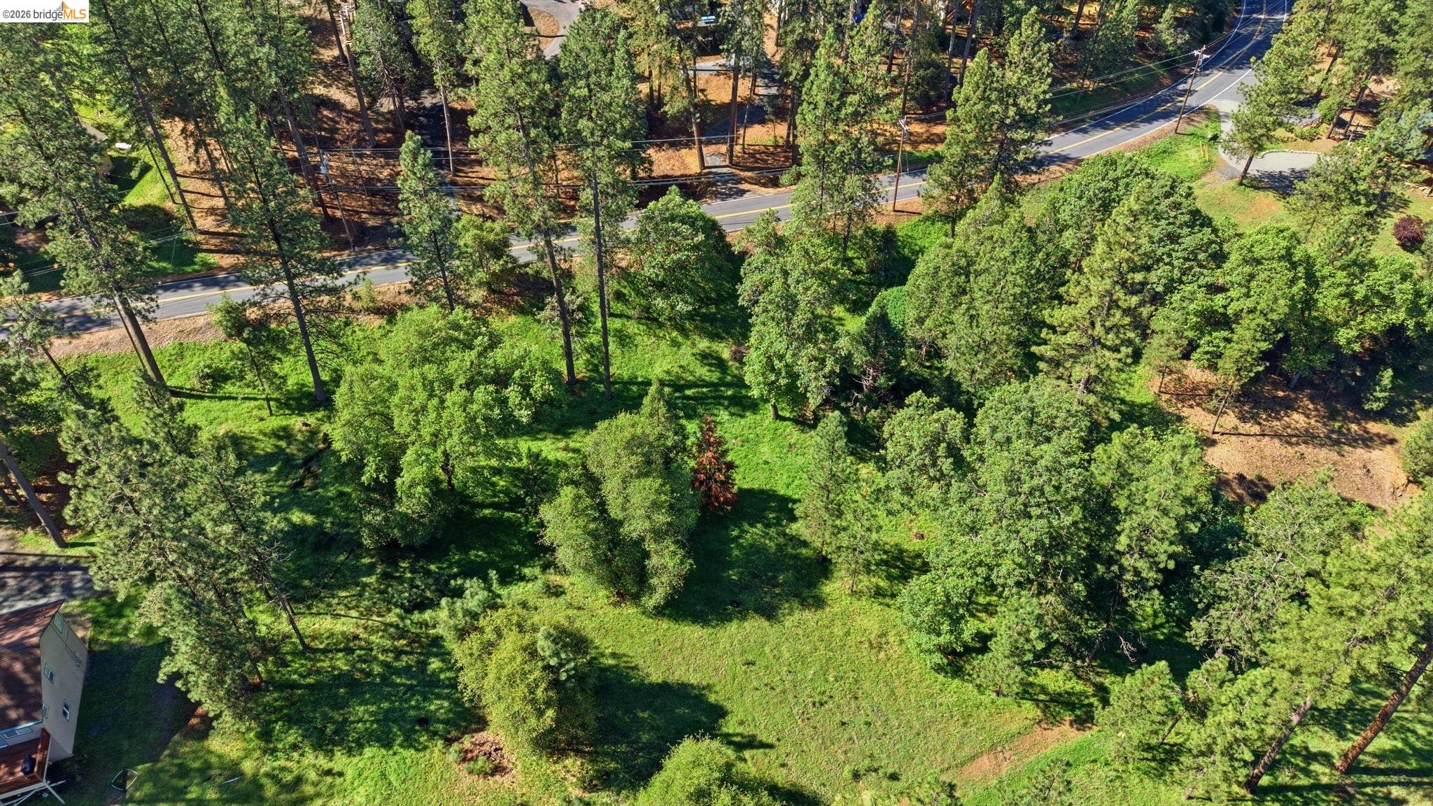 19378 Ferretti Road Groveland, CA 95321 - Photo 5 of 29