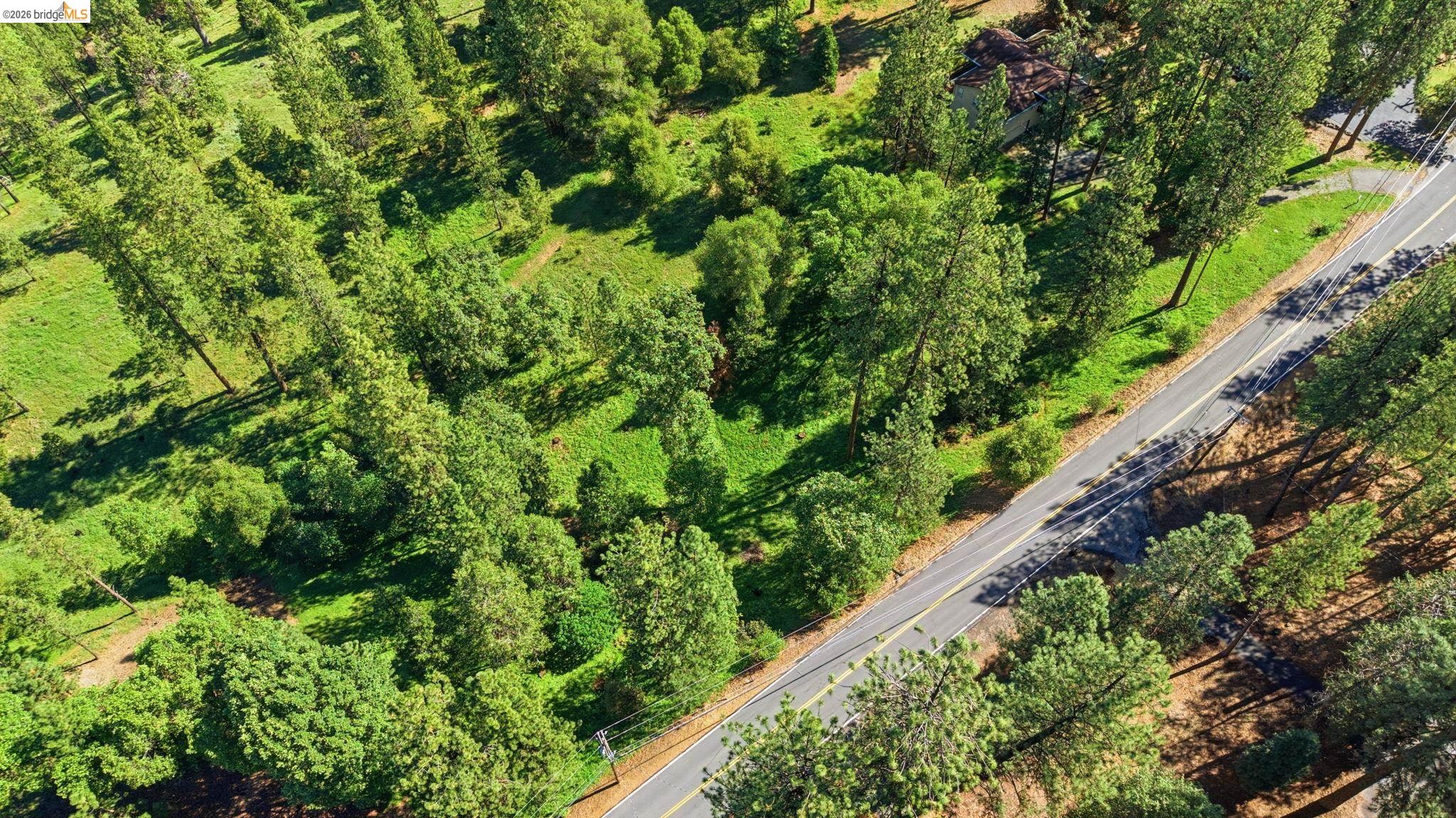 19378 Ferretti Road Groveland, CA 95321 - Photo 6 of 29