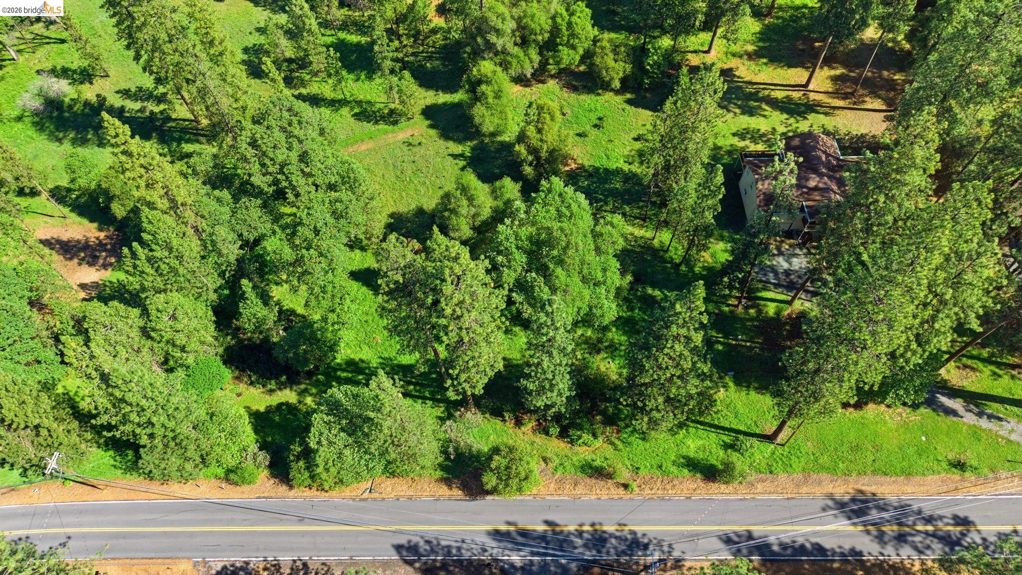 19378 Ferretti Road Groveland, CA 95321 - Photo 7 of 29