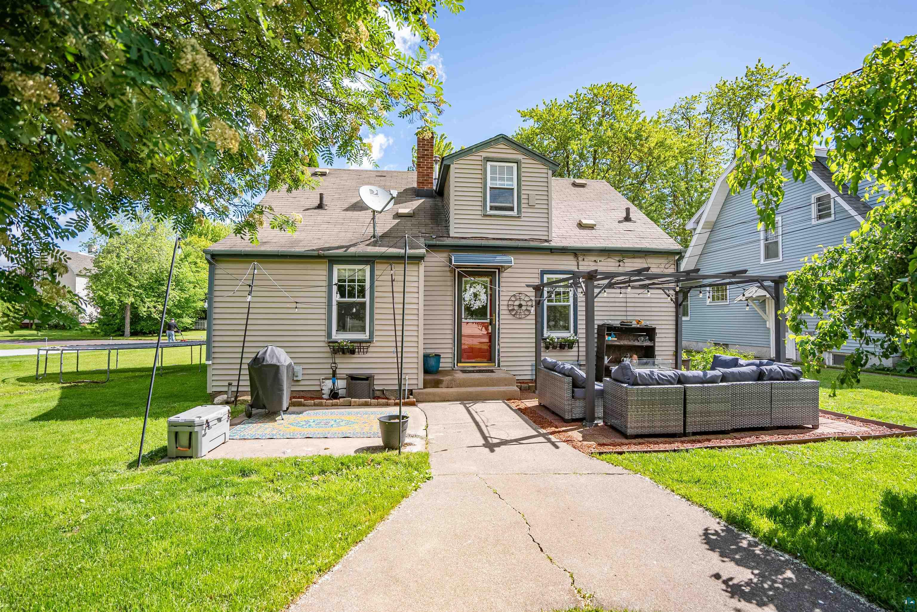 1716 East 6th Street Superior, WI 54880 - Photo 5 of 33
