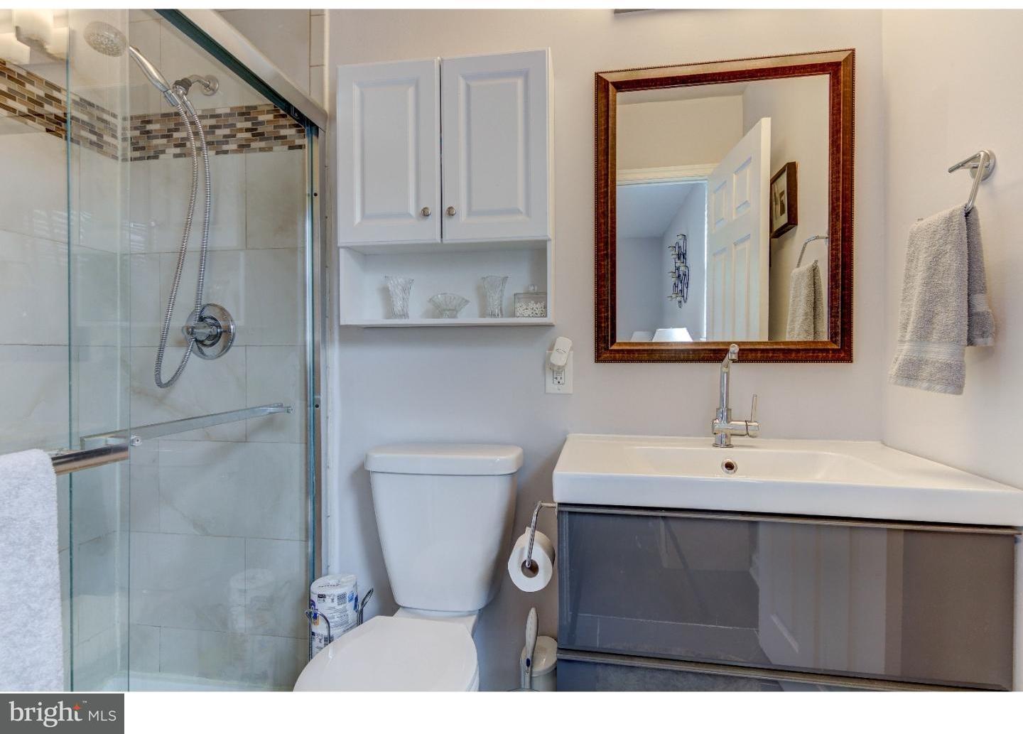 901 Church Road Springfield, PA 19064 - Photo 17 of 25 Bathroom