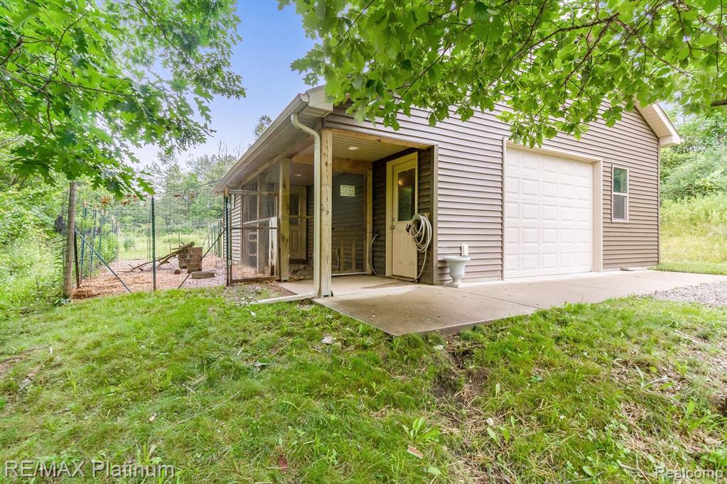 3625 Charles Huff Road Howell, MI 48855 - Photo 21 of 27 Gallery Image 21