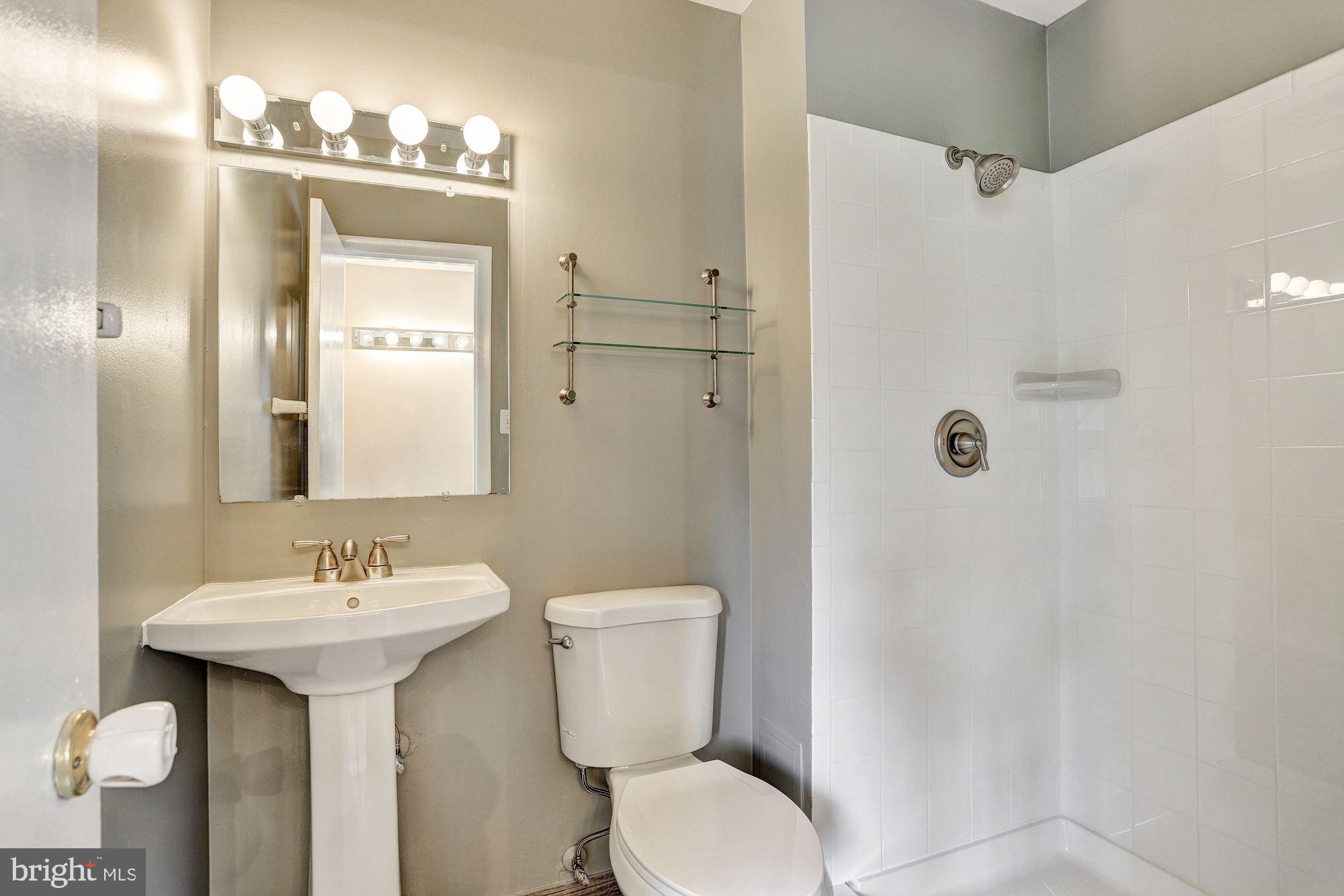 2715 Atlanta Drive, Unit 5 Silver Spring, MD 20906 - Photo 14 of 25 Master Bath