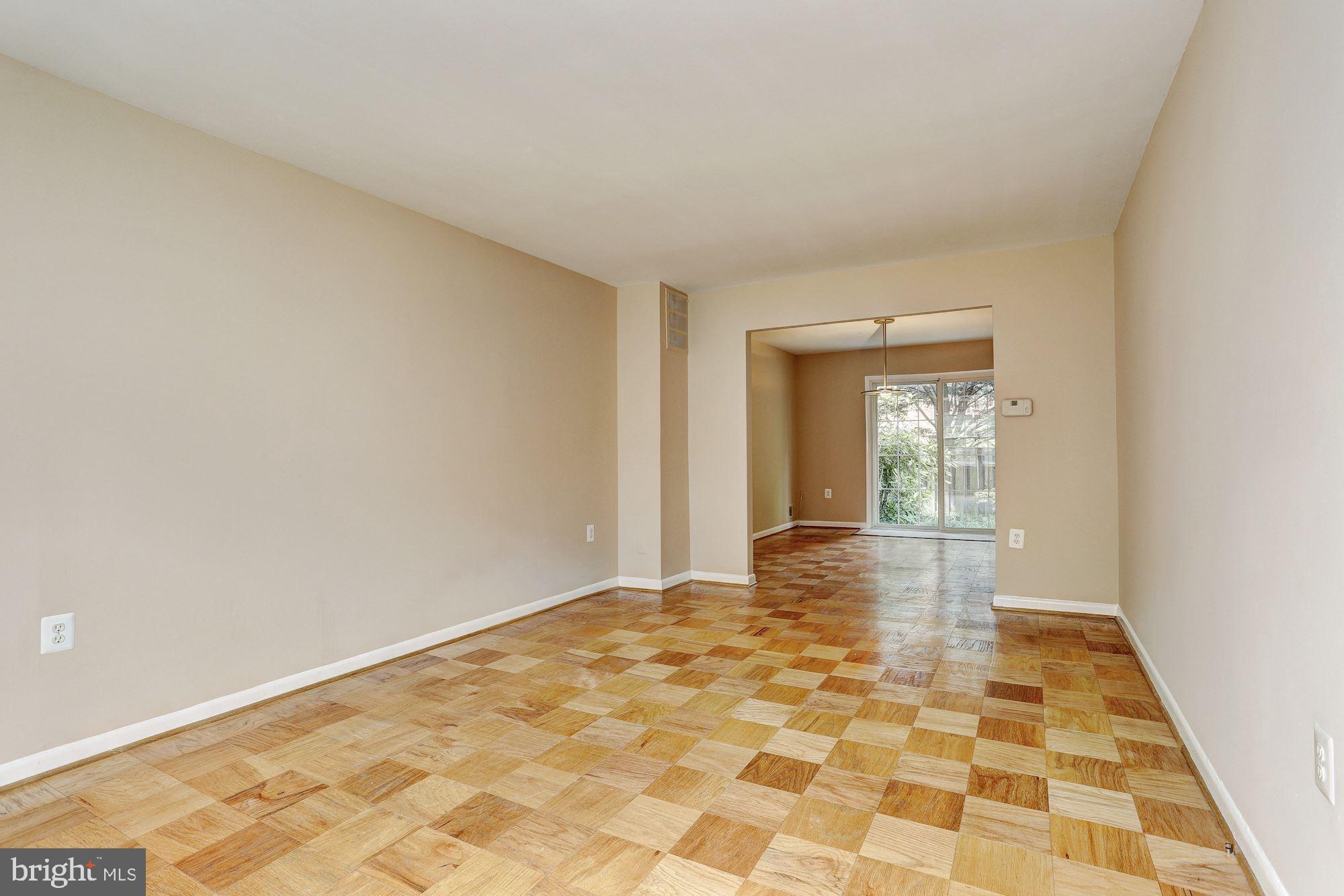 2715 Atlanta Drive, Unit 5 Silver Spring, MD 20906 - Photo 4 of 25 Living Room
