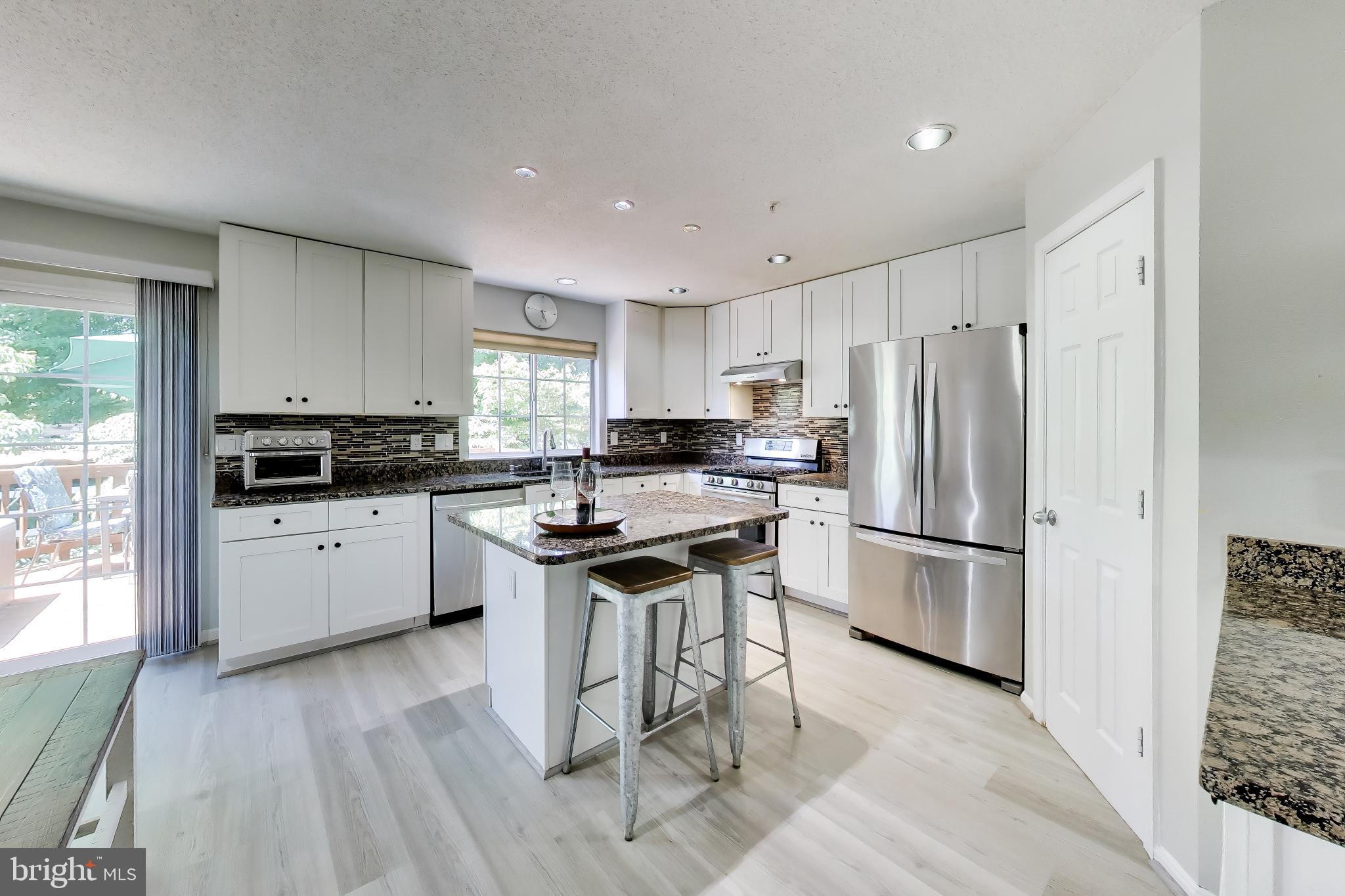 15108 Deer Valley Terrace Silver Spring, MD 20906 - Photo 11 of 48 Kitchen with stainless appliances