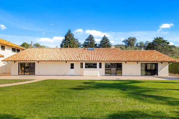 $3,595,000 | 329 Vereda Del Ciervo, Goleta, CA 93117