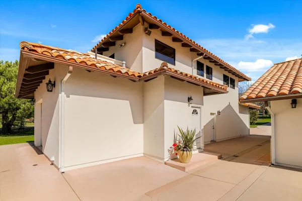 $3,595,000 | 329 Vereda Del Ciervo, Goleta, CA 93117