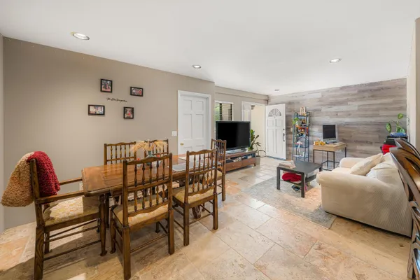 $3,595,000 | 329 Vereda Del Ciervo, Goleta, CA 93117