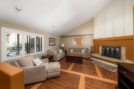 $3,895,000 | 329 Vereda Del Ciervo, Goleta, CA 93117