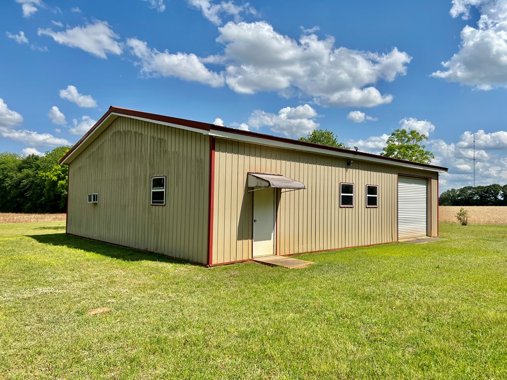 579 Mitchell Road Hartford, AL 36344 - Photo 6 of 49