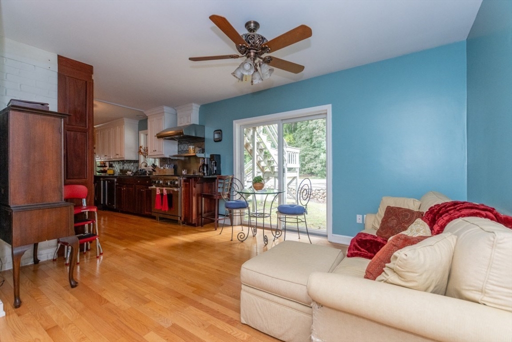 40 Gregory Road Framingham, MA 01701 - Photo 17 of 42 Gallery Image 17