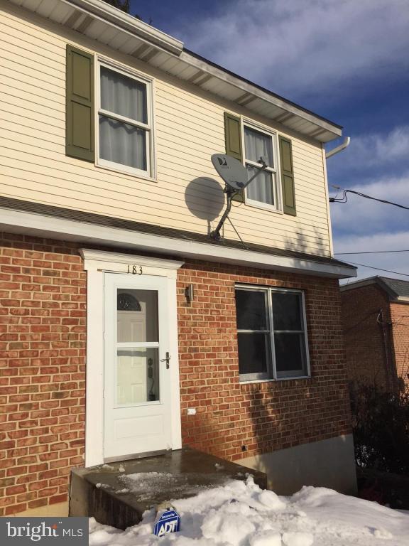 183 Charles Road Lancaster, PA 17603 - Photo 5 of 7 Gallery Image 5