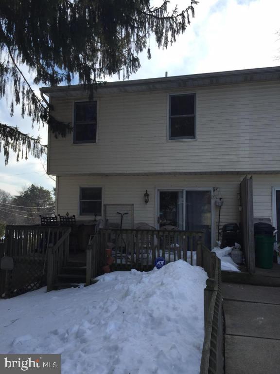 183 Charles Road Lancaster, PA 17603 - Photo 6 of 7 Gallery Image 6