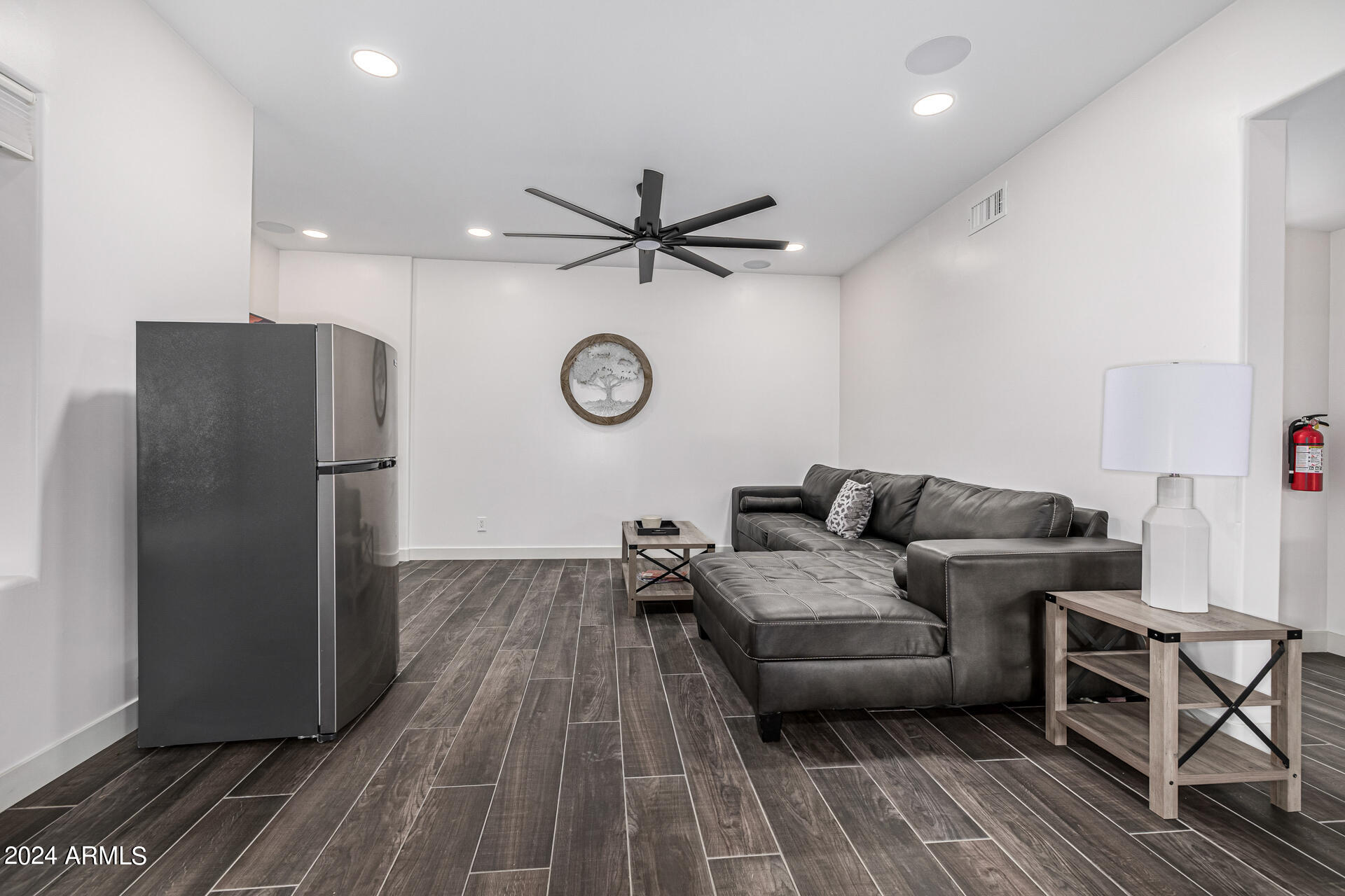 1829 West Cloud Road Phoenix, AZ 85086 - Photo 61 of 137 0117-59-Cloud