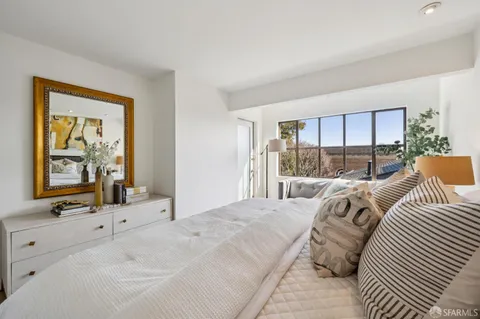 $1,395,000 | 1902 Lyon Street, Unit D, San Francisco, CA 94115