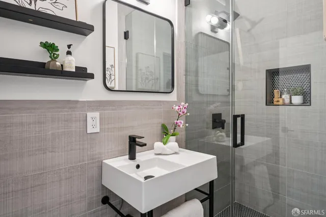 $1,395,000 | 1902 Lyon Street, Unit D, San Francisco, CA 94115