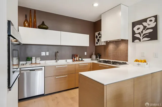 $1,395,000 | 1902 Lyon Street, Unit D, San Francisco, CA 94115