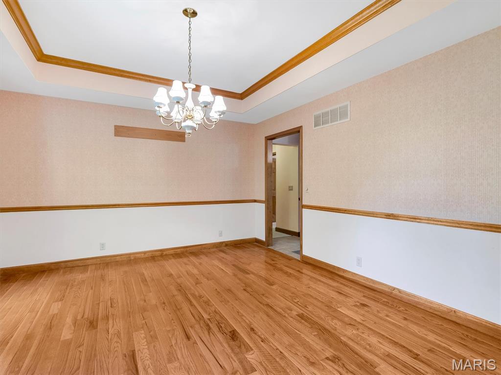 908 North Ballas Road St. Louis, MO 63131 - Photo 6 of 53