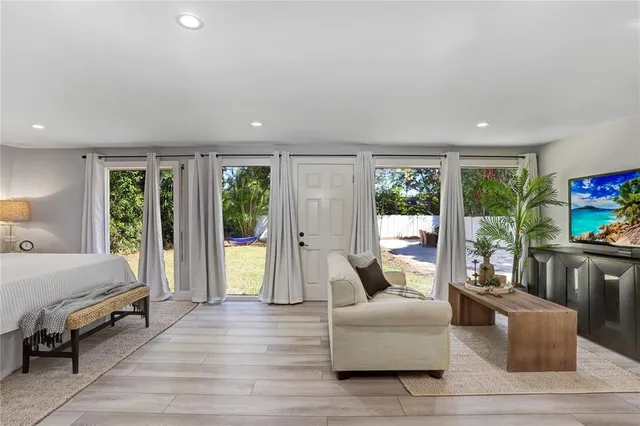 $670,000 | 1960 McKinley Street, Clearwater, FL 33765