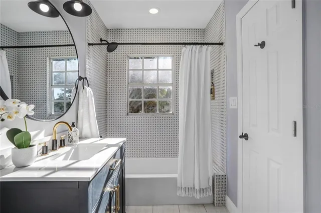 $670,000 | 1960 McKinley Street, Clearwater, FL 33765