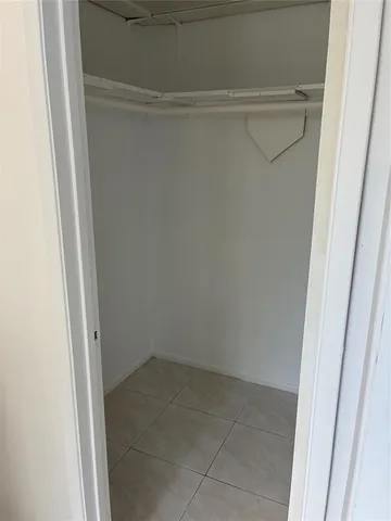 $3,000 | 231 Northwest 20th Street, Pompano Beach, FL 33060