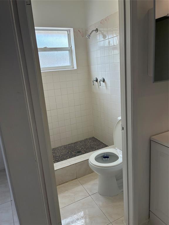 231 Northwest 20th Street Pompano Beach, FL 33060 - Photo 10 of 18