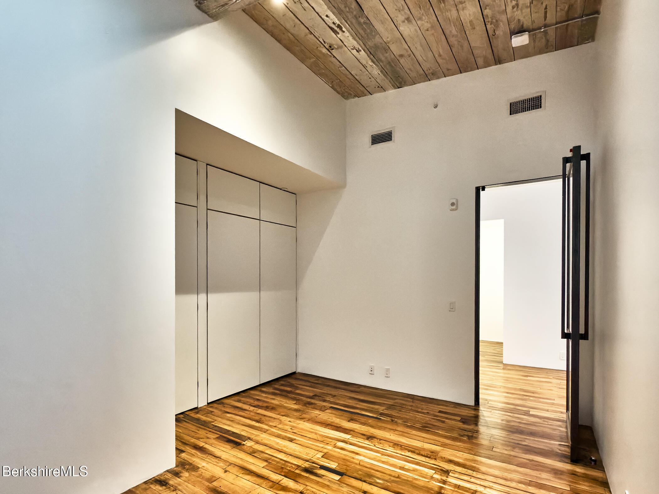 520 State Road, Unit 309 North Adams, MA 01247 - Photo 9 of 19 a view of room