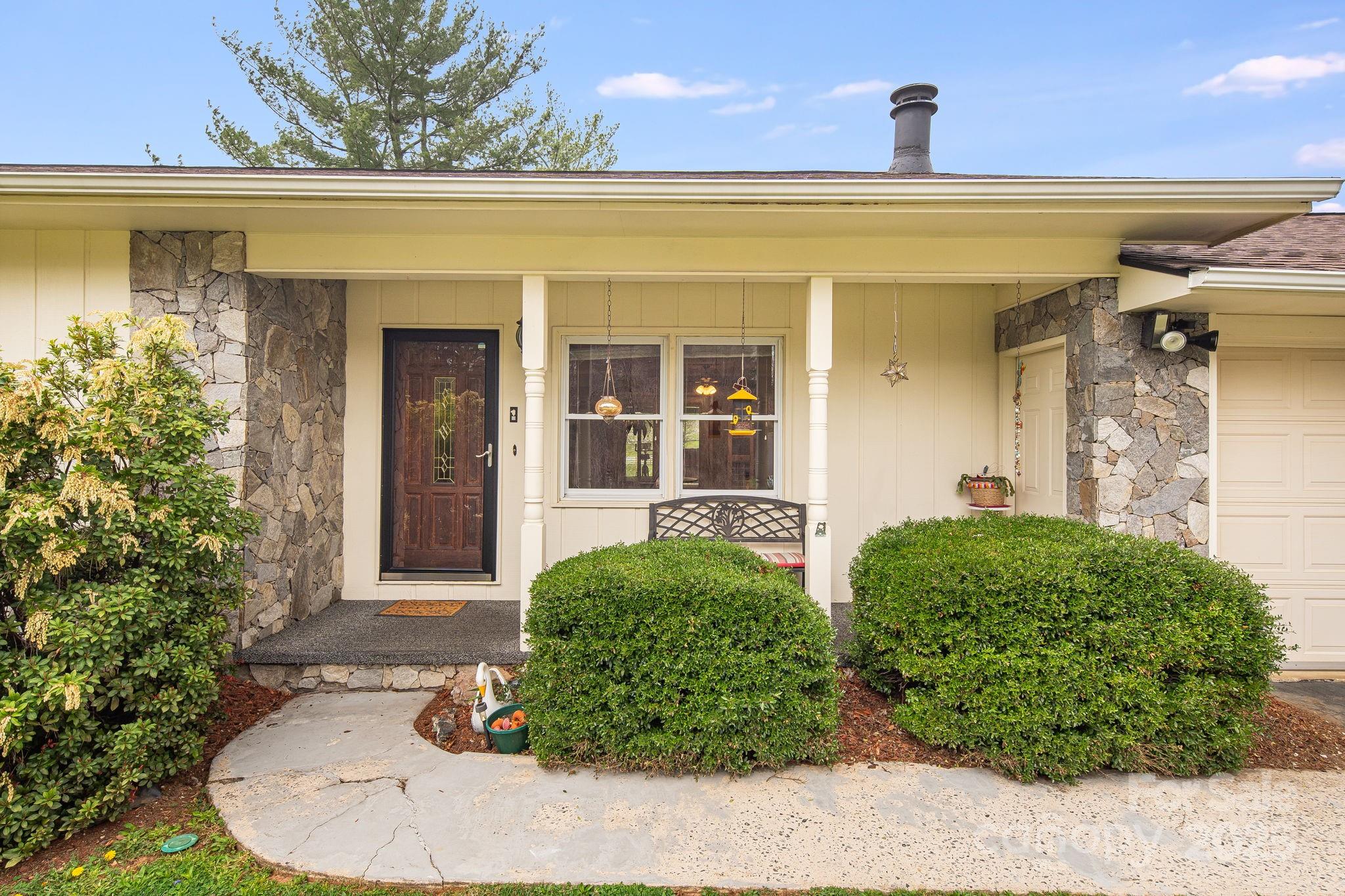 413 Morgan Road Candler, NC 28715 - Photo 3 of 31 Gallery Image 3
