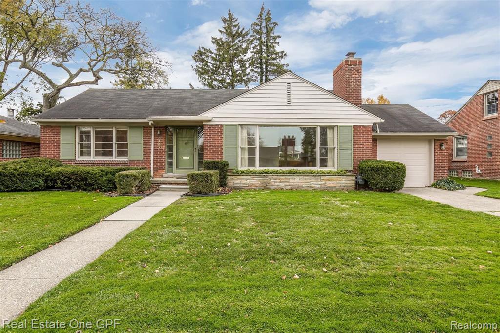 457 Lexington Road Grosse Pointe Farms, MI 48236 - Photo 1 of 26
