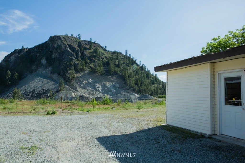 132 Apple Acres Road Chelan, WA 98816 - Photo 13 of 15 Gallery Image 13