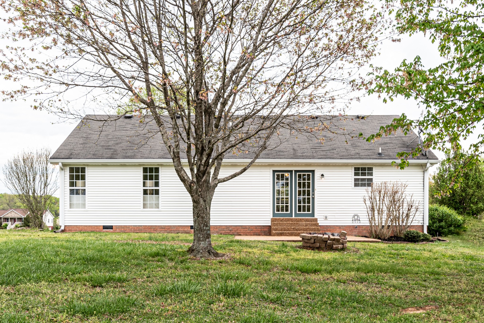 1898 Belotes Ferry Road Lebanon, TN 37087 - Photo 22 of 26 front view of house with a yard