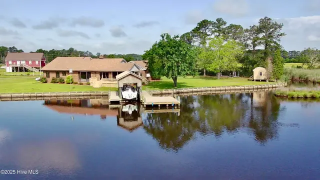 $730,000 | 181 Dallas Paul Road, Belhaven, NC 27810