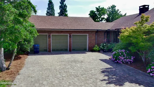 $730,000 | 181 Dallas Paul Road, Belhaven, NC 27810