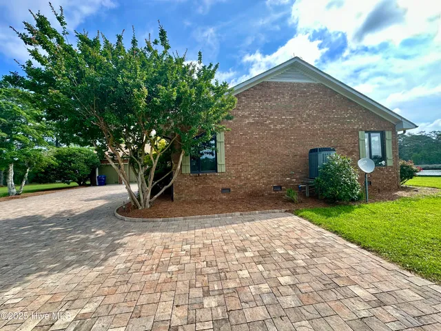 $730,000 | 181 Dallas Paul Road, Belhaven, NC 27810