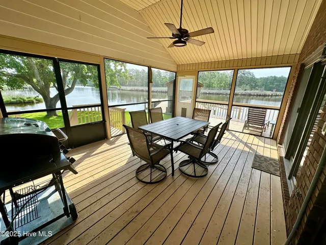 $730,000 | 181 Dallas Paul Road, Belhaven, NC 27810