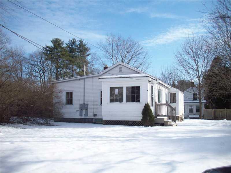 4-6 Picott Road Kittery, ME 03904 - Photo 1 of 18 Exterior Front.